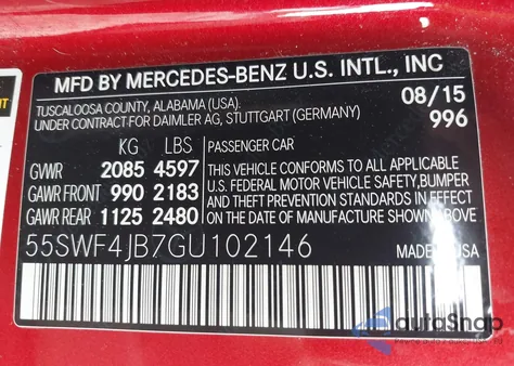 2016 Mercedes-Benz C 300 Luxury/Sport z USA, uszkodzony, nr VIN 55SWF4JB7GU102146